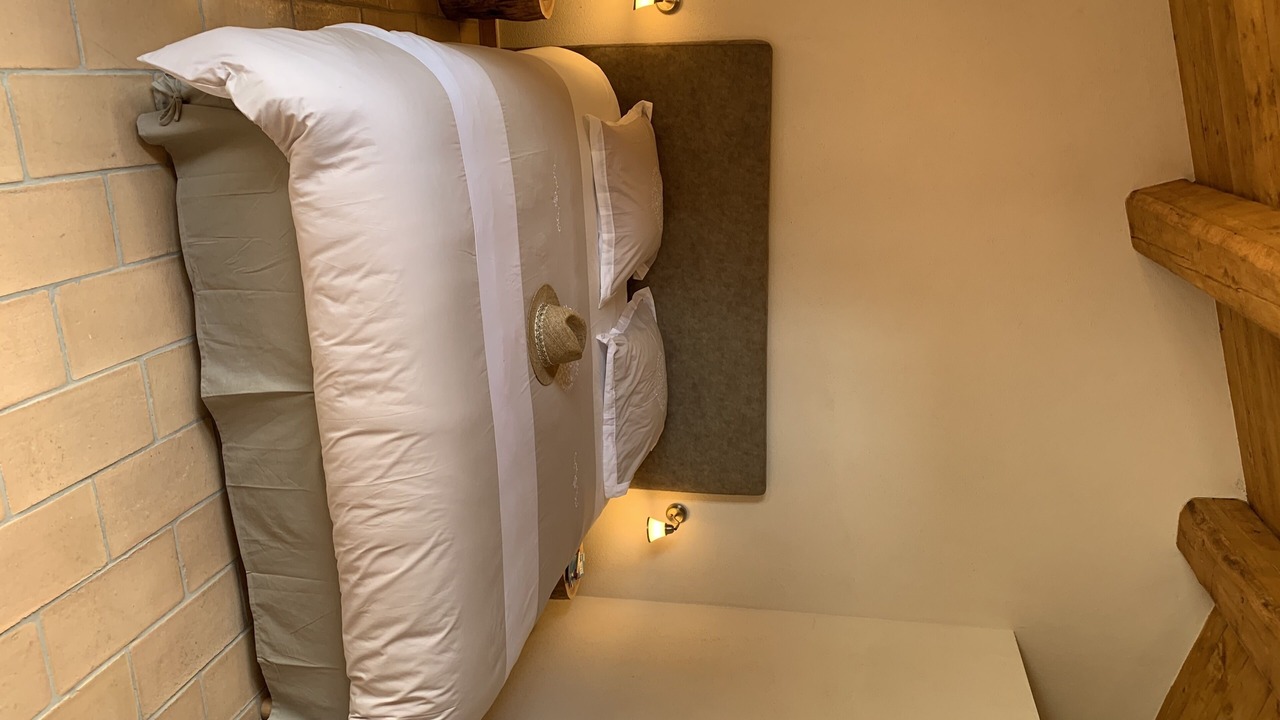 Photo of Bedroom in Pietra Long Salvini