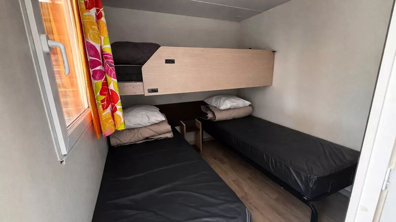Photo of Bedroom in Recoules-Previnquieres