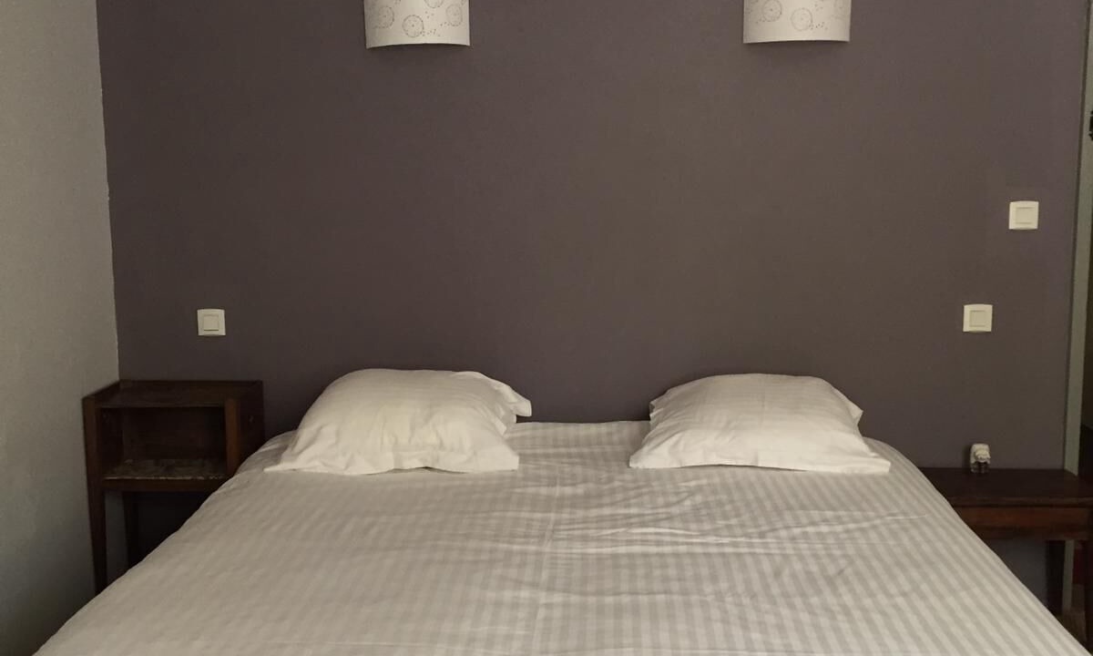 Photo of Bedroom in Precigne
