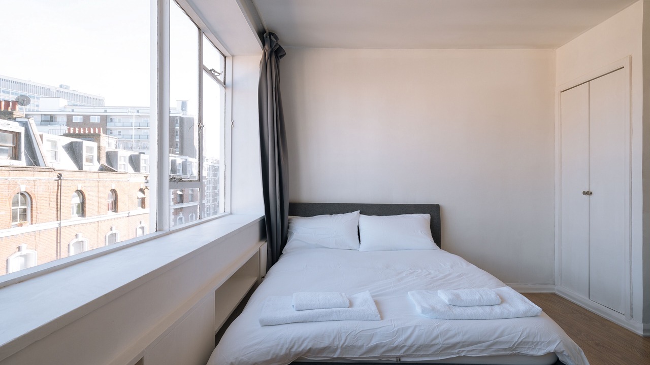 Photo of Bedroom in Bayswater