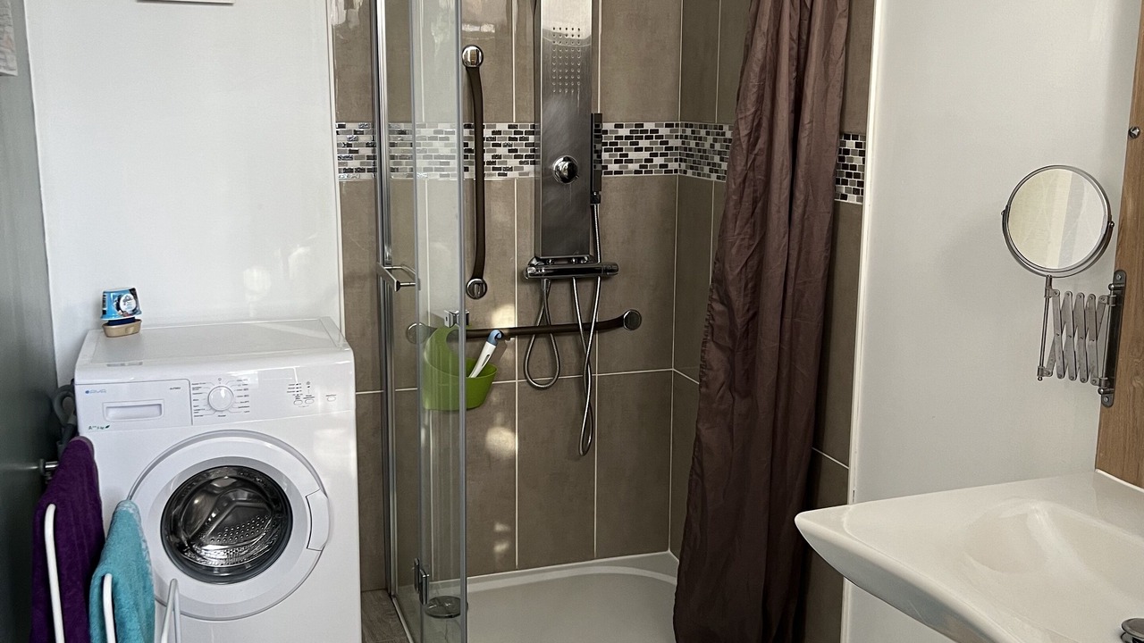 Photo of Bathroom in Sainte-Maure-de-Touraine