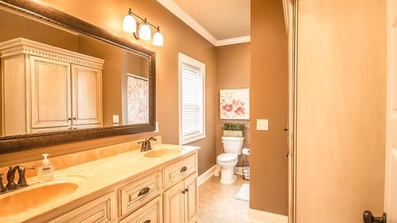 Photo of Bathroom in Pigeon Forge