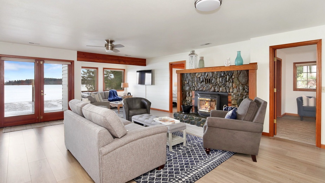 Photo of Livingroom in Lummi Island