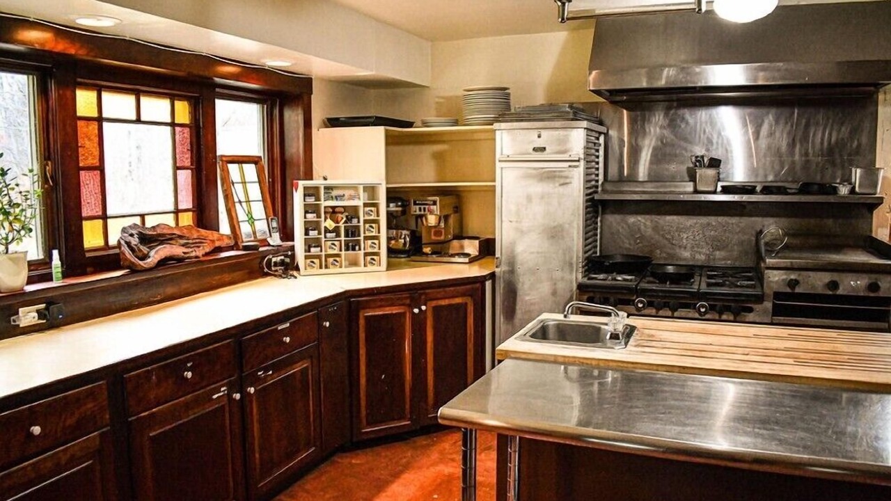 Photo of Others in Goshen