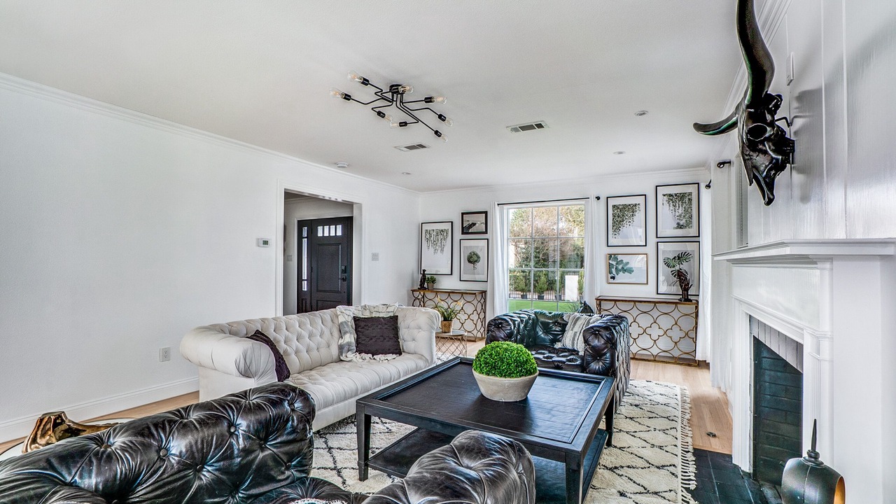 Photo of Livingroom in Preston Hollow