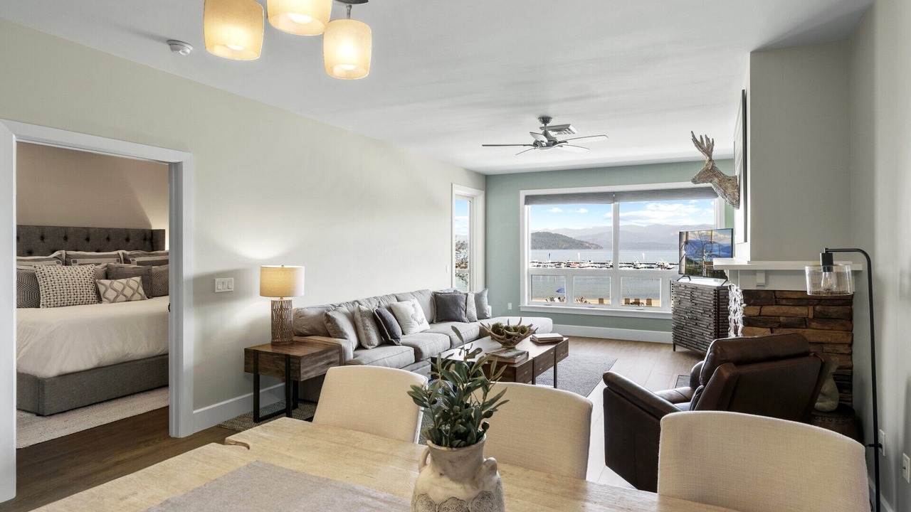 Photo of Others in Sandpoint