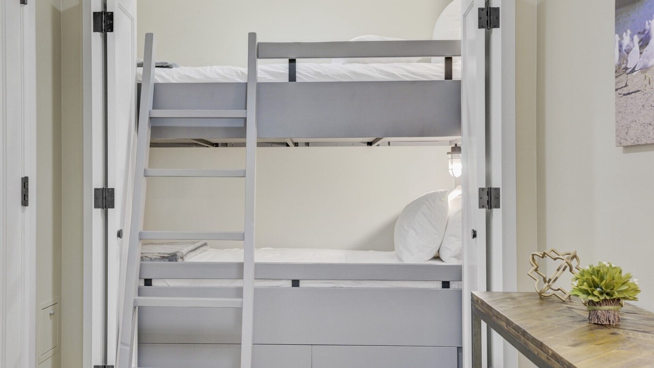 Photo of Bedroom in Sandpoint