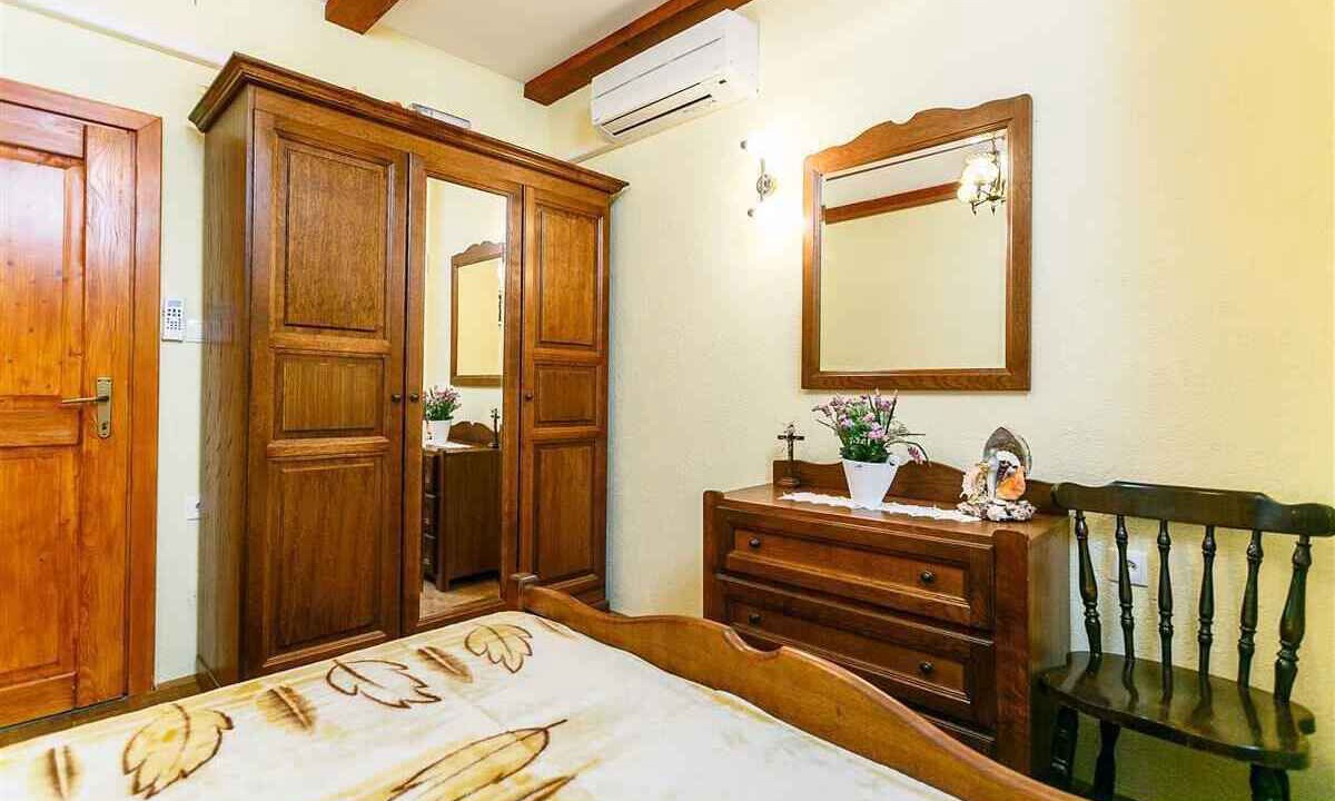 Photo of Bedroom in Drivenik