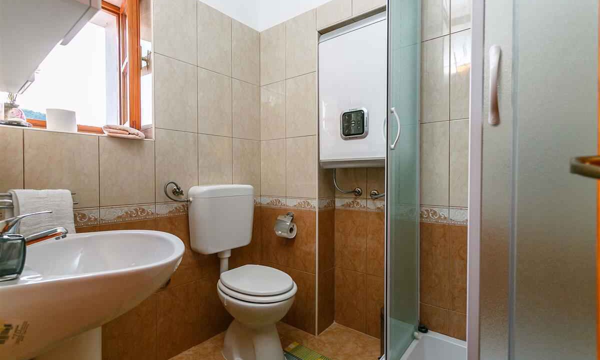 Photo of Bathroom in Drivenik