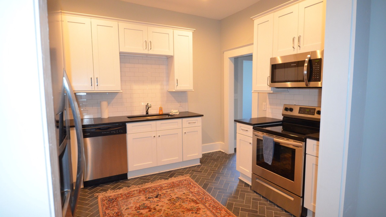 Photo of Kitchen in Thomas Square