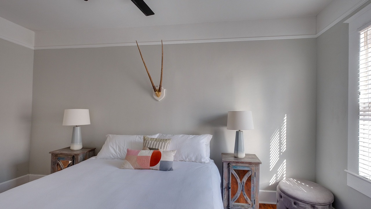 Photo of Bedroom in Thomas Square