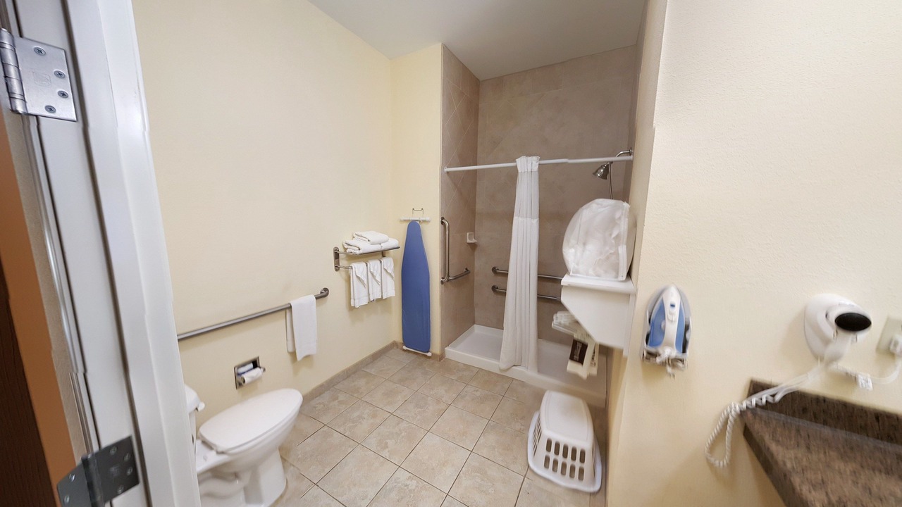 Photo of Bathroom in South Side