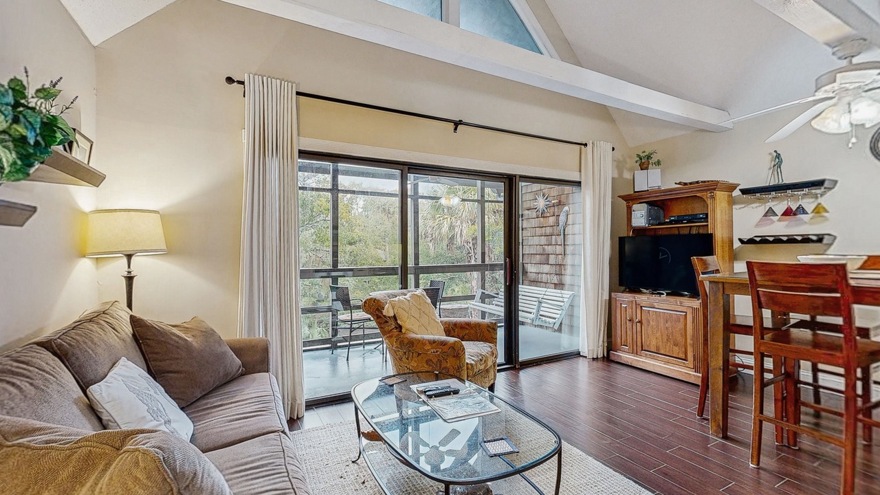 Photo of Livingroom in Kiawah Island