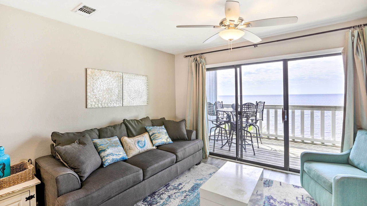 Photo of Livingroom in Crawfordville