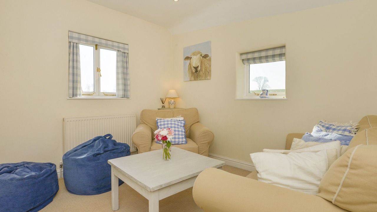 Photo of Livingroom in Stoke Fleming