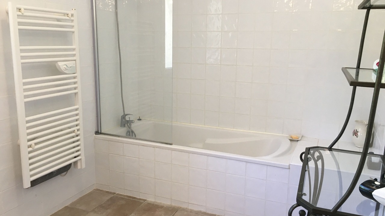Photo of Bathroom in Cailhau