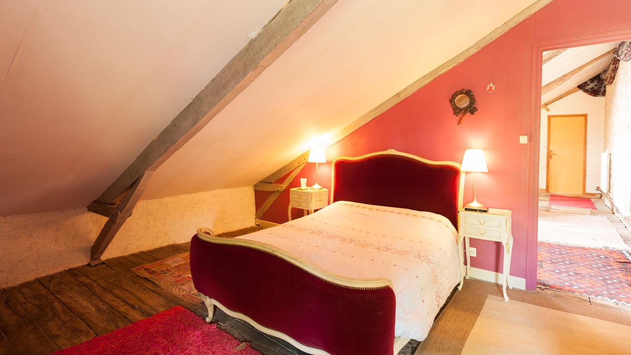 Photo of Bedroom in Eance