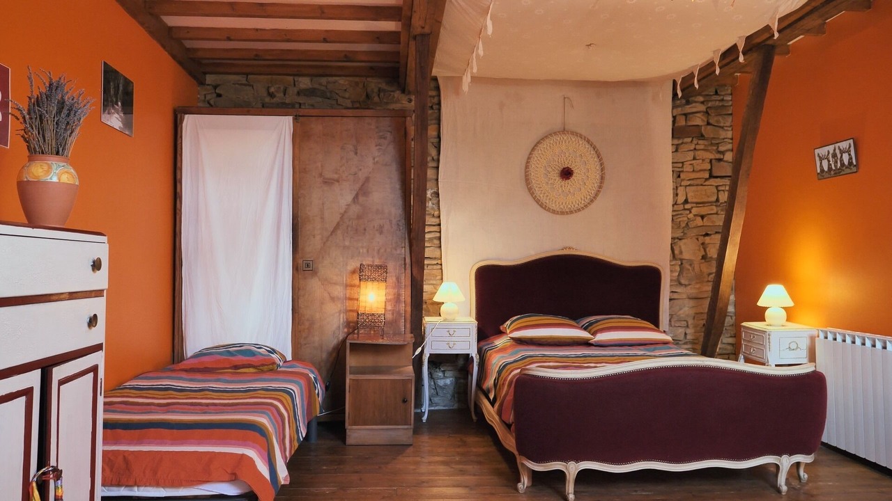 Photo of Bedroom in Eance