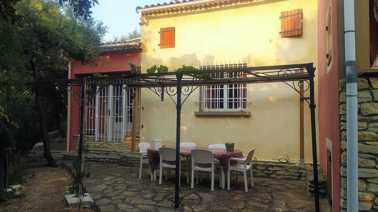 Photo of Outdoor in Dions