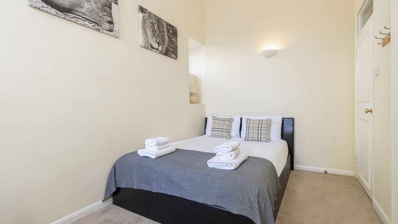 Photo of Others in West Brompton