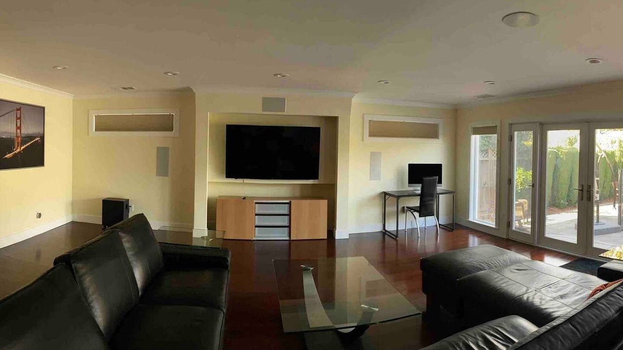 Photo of Livingroom in Campbell