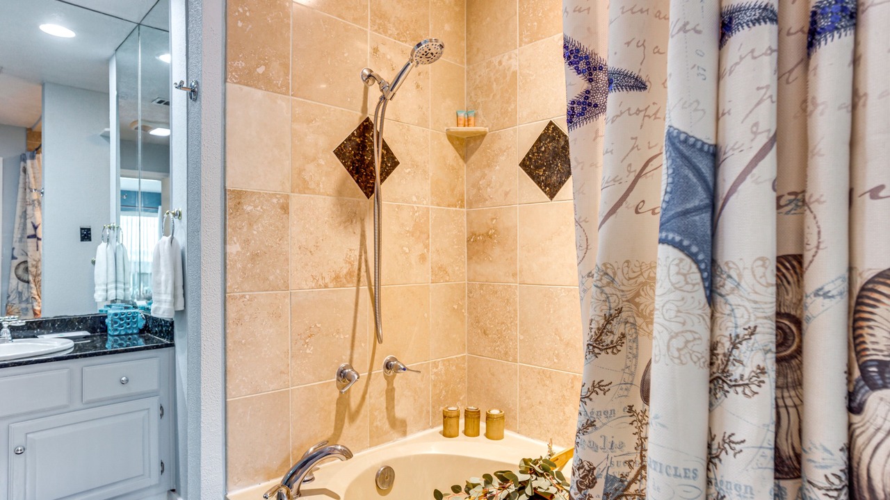 Photo of Bathroom in Seven Coves