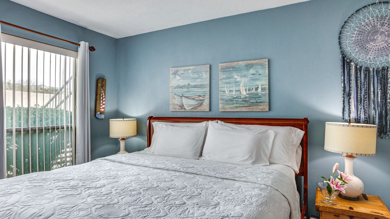 Photo of Bedroom in Seven Coves