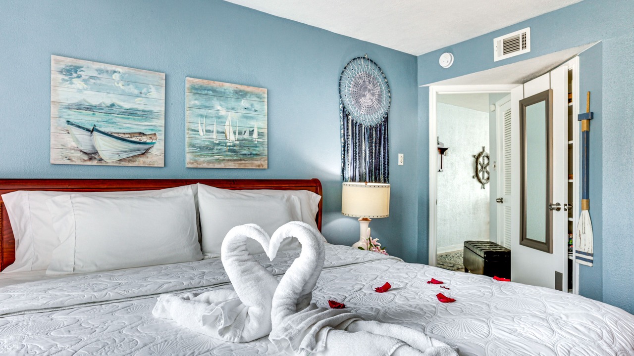 Photo of Bedroom in Seven Coves