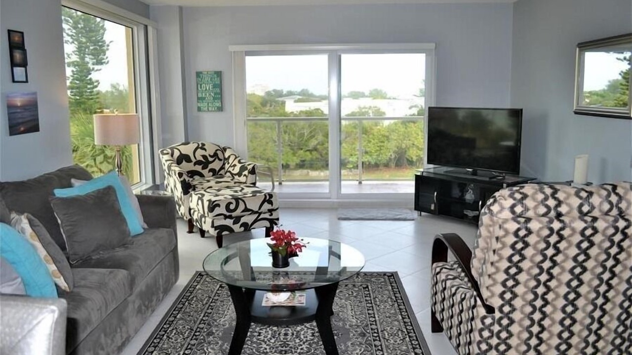 Photo of Livingroom in Longboat Key