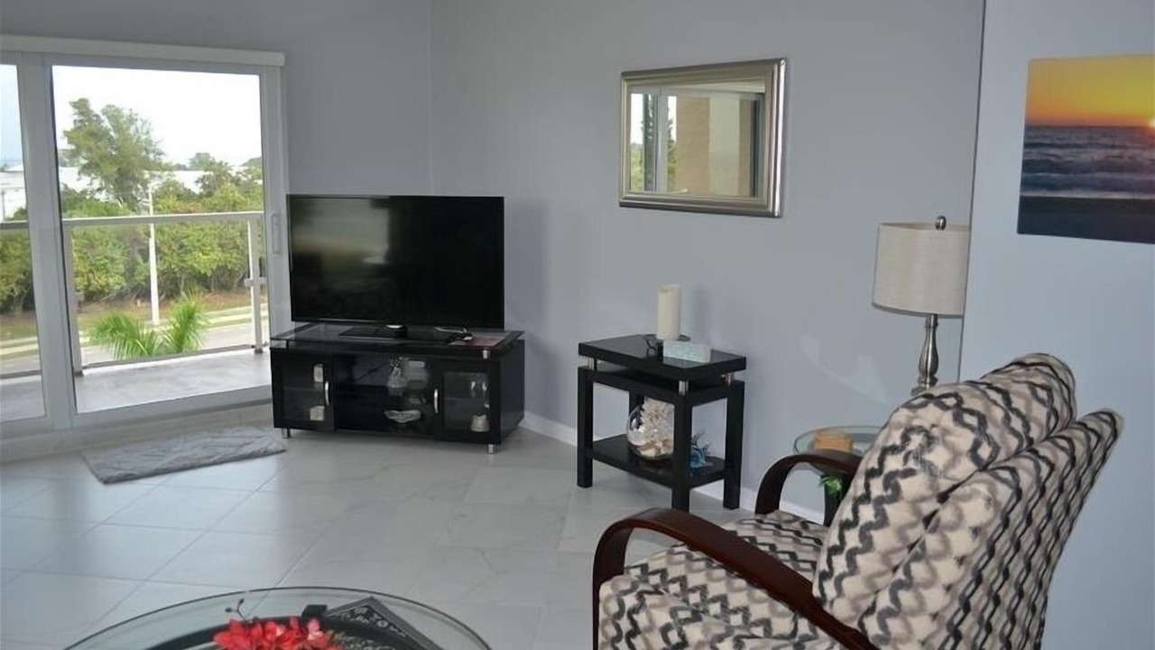 Photo of Livingroom in Longboat Key