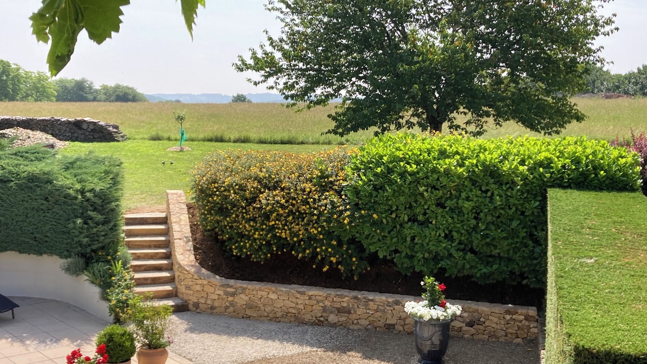 Photo of Outdoor in Saint-Germain-de-Belves