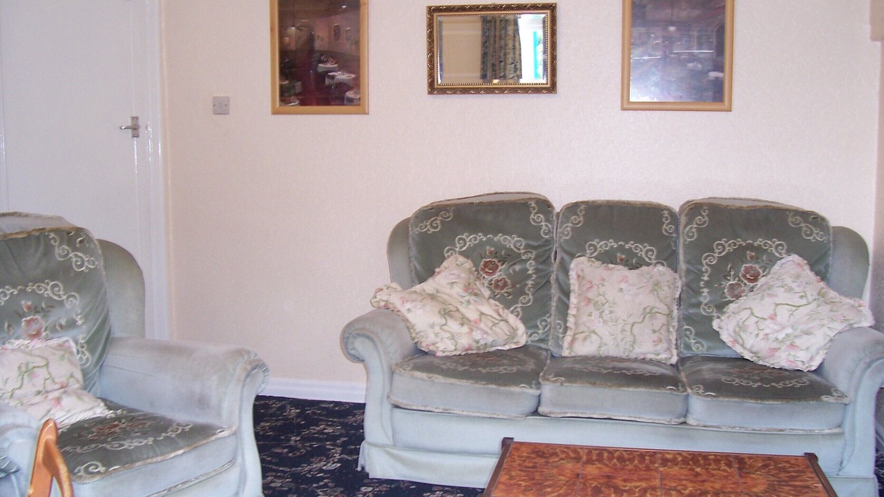 Photo of Livingroom in Headingley