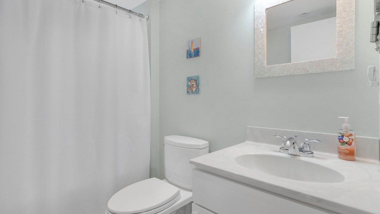 Photo of Bathroom in Ogunquit