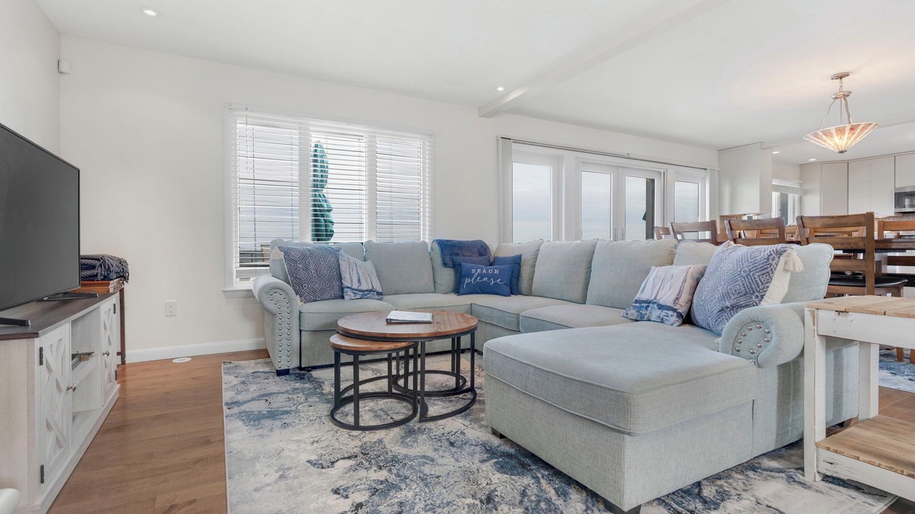 Photo of Livingroom in Ogunquit