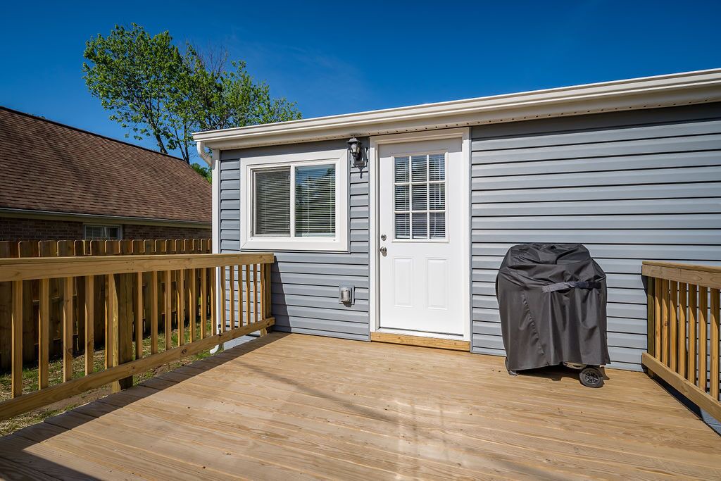 Photo of Patio Balcony in Fairview Beach