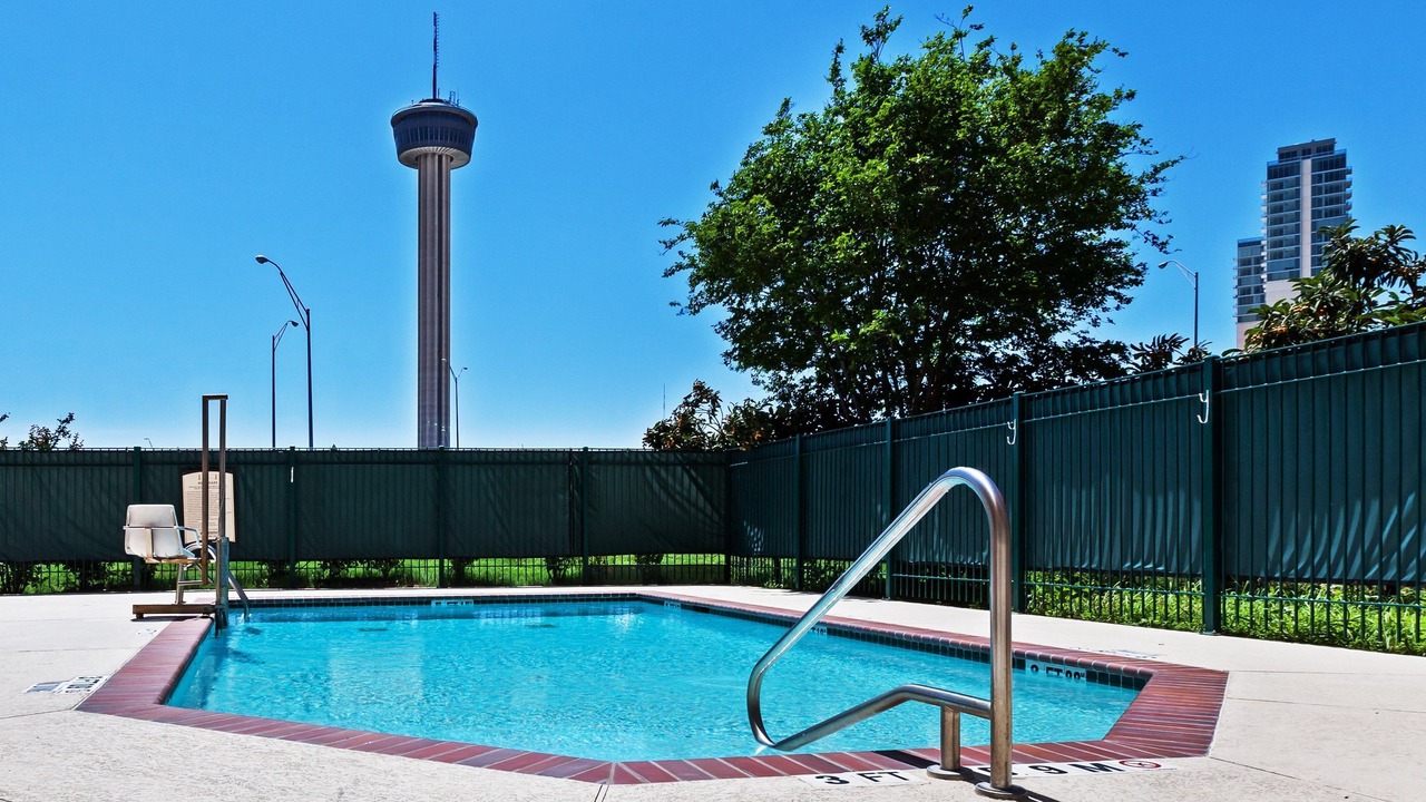 Photo of Outdoor in Near East Side