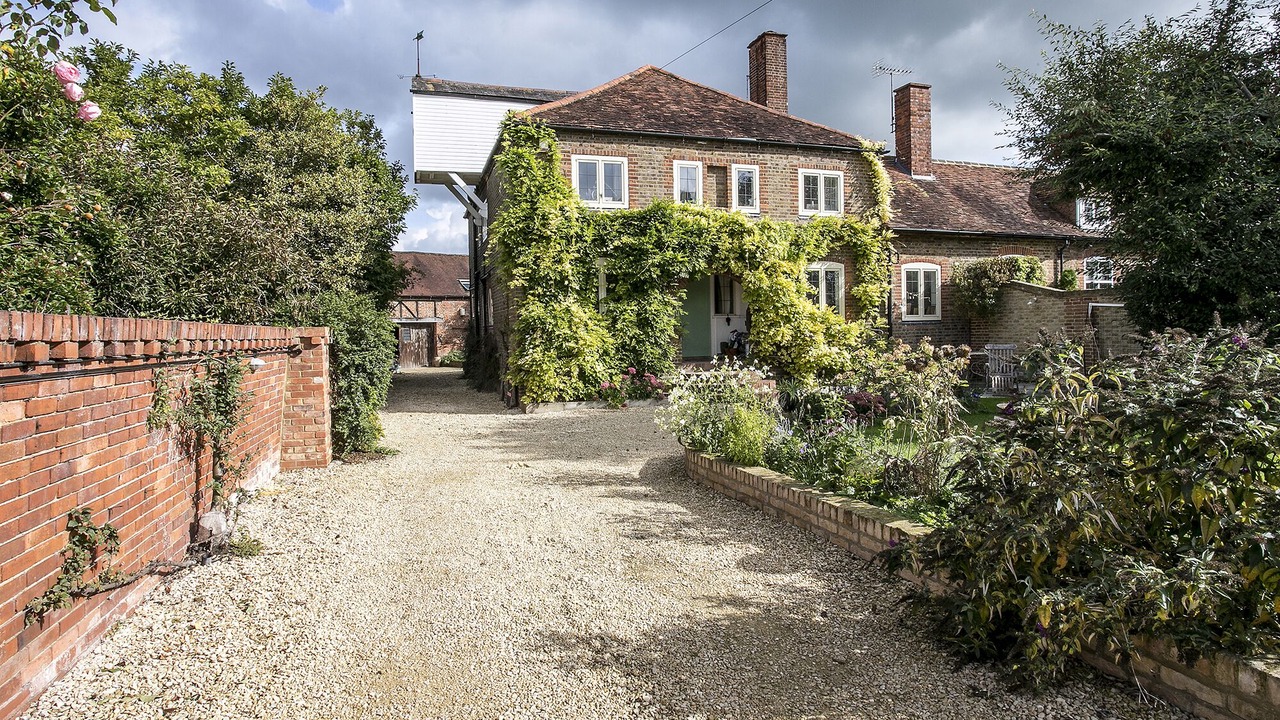 Photo of Others in Cookham