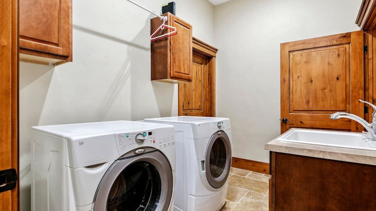 Photo of Others in Cascade