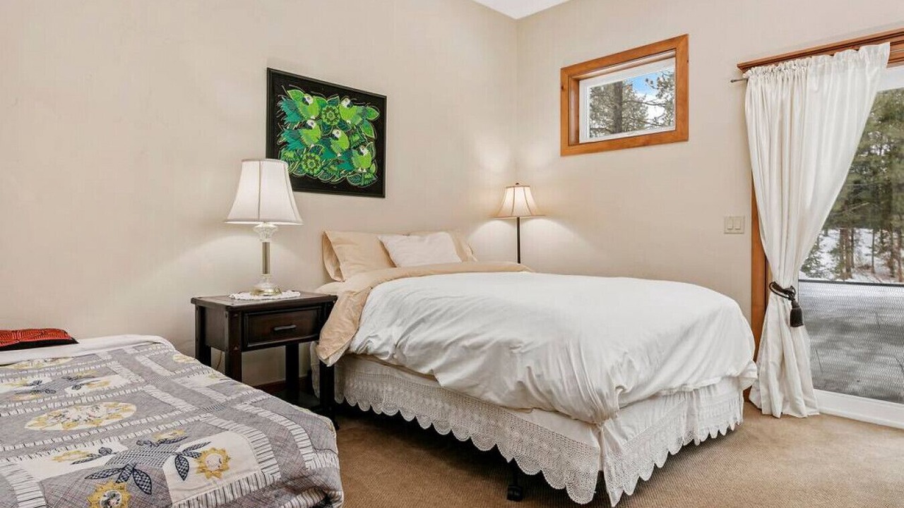 Photo of Others in Cascade