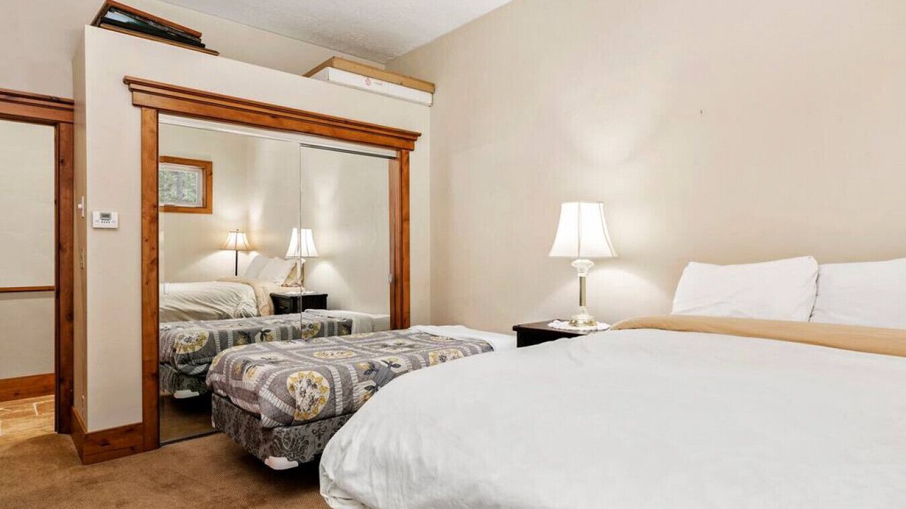 Photo of Bedroom in Cascade