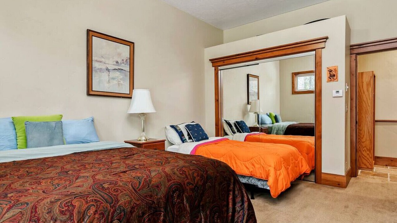 Photo of Bedroom in Cascade