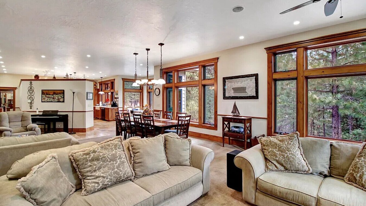 Photo of Livingroom in Cascade