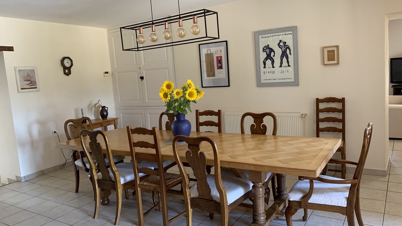 Photo of Livingroom in Noyant-Villages