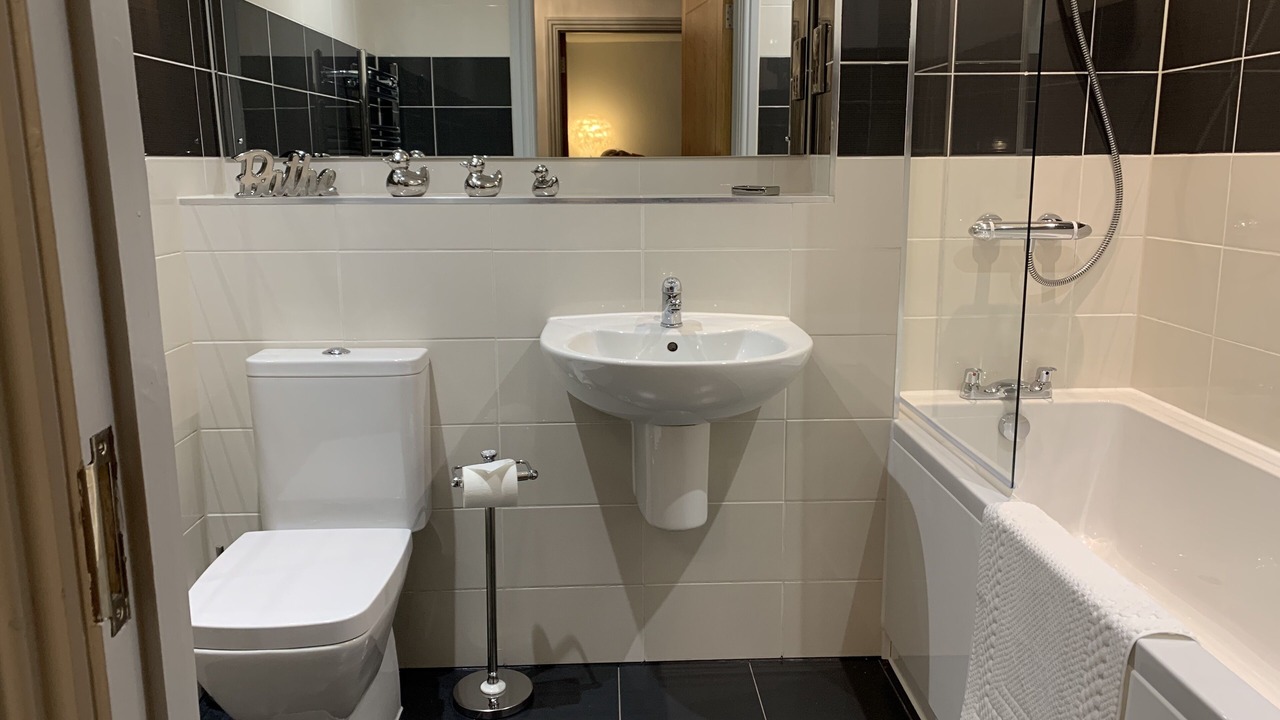 Photo of Bathroom in Diglis