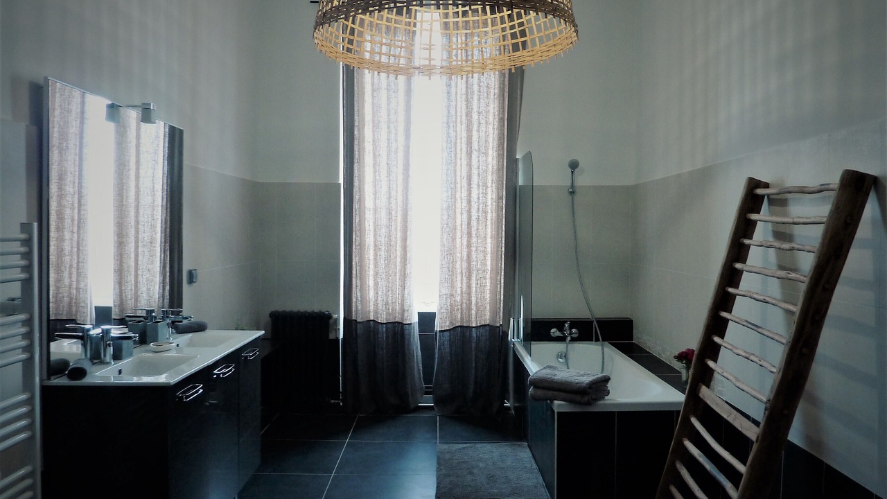 Photo of Bathroom in Saint-Christoly-Medoc