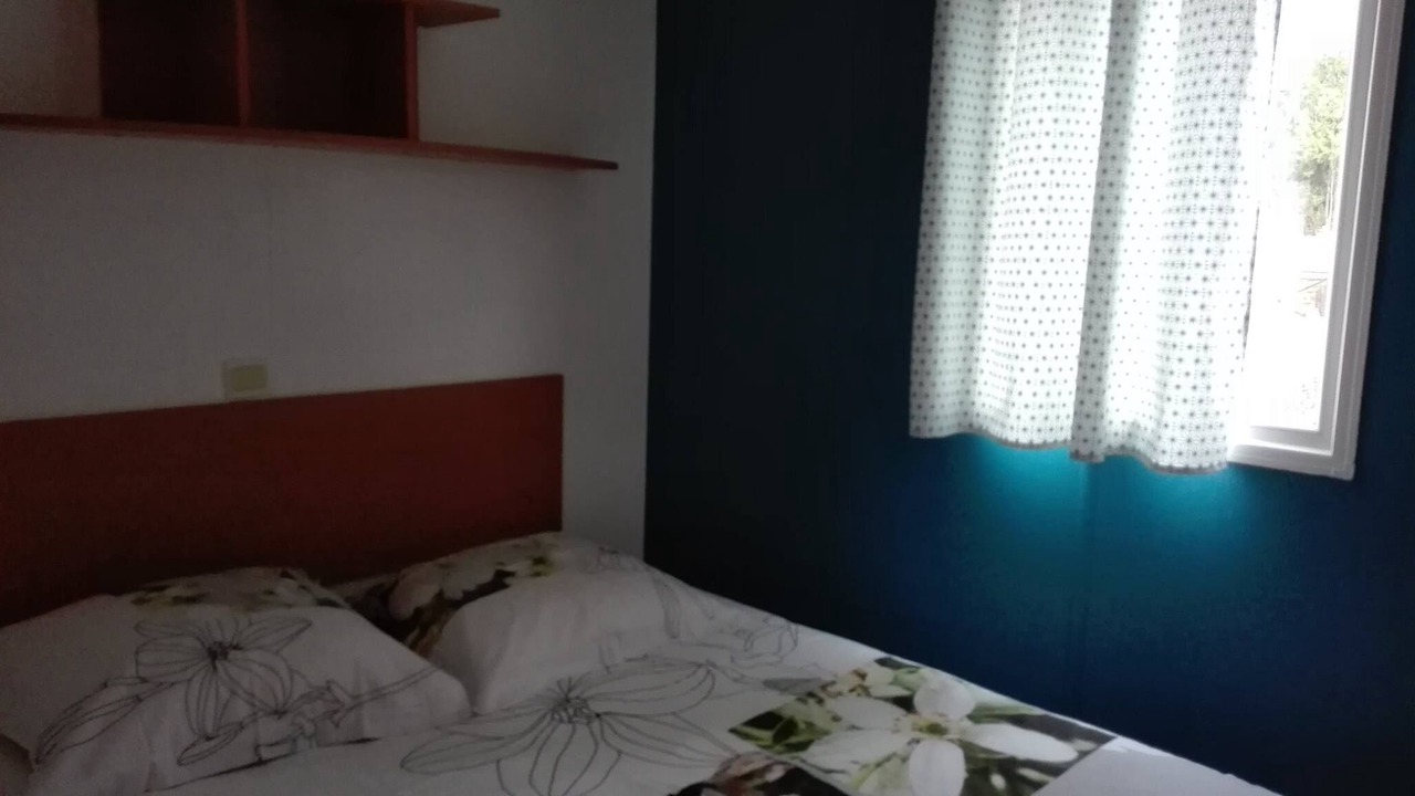 Photo of Bedroom in Mousseaux-sur-Seine