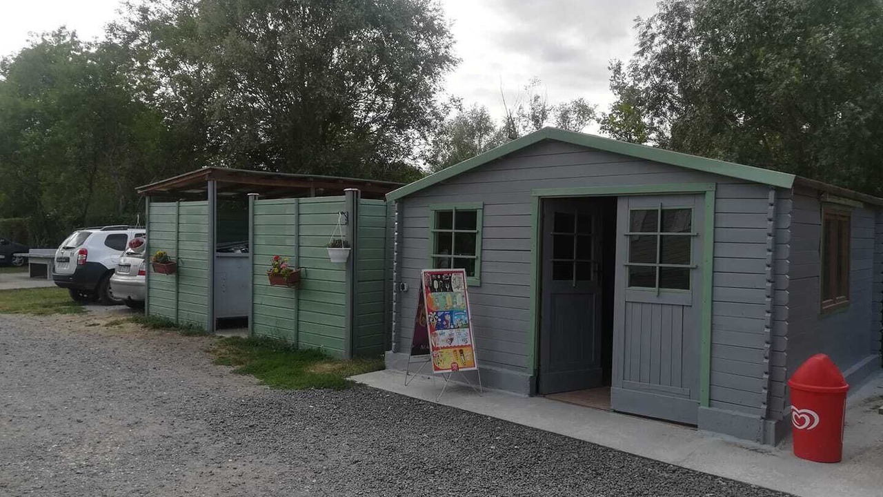 Photo of Others in Mousseaux-sur-Seine