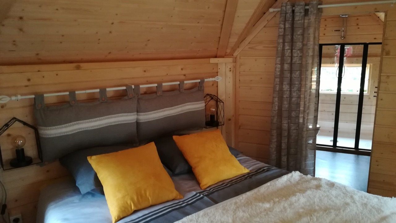 Photo of Bedroom in Mousseaux-sur-Seine