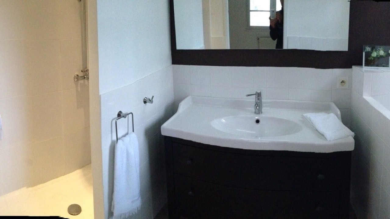 Photo of Bathroom in Piolenc