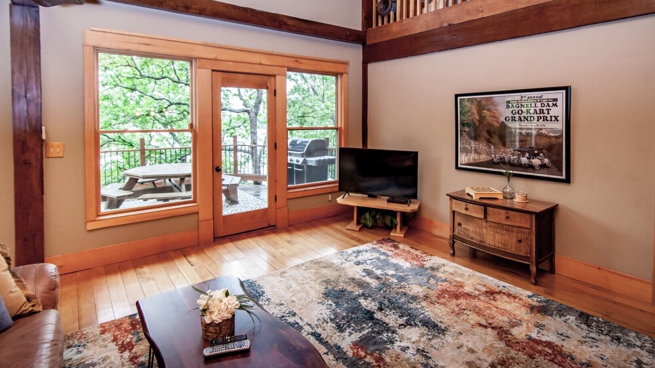 Photo of Livingroom in Osage Beach